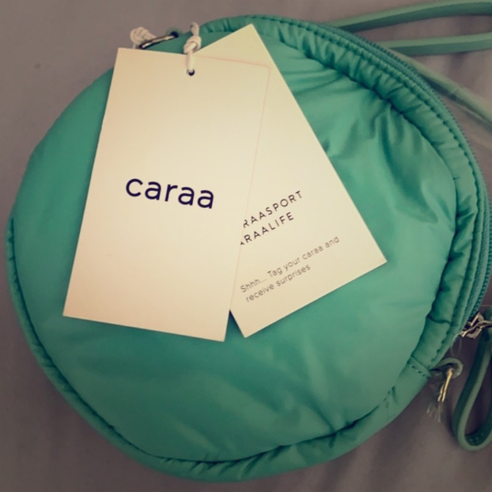 Free People: Brand New Teal Purse with straps